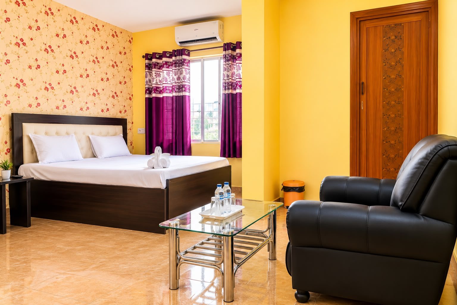 Deluxe room with sofa seating